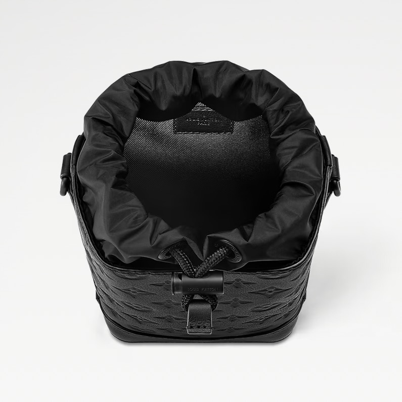 ◆コンパクト【 Louis Vuitton 】ノエ・スリング