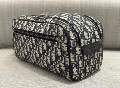 【多機能的で大人気☆おしゃれ♪】DIOR ディオール ポーチ