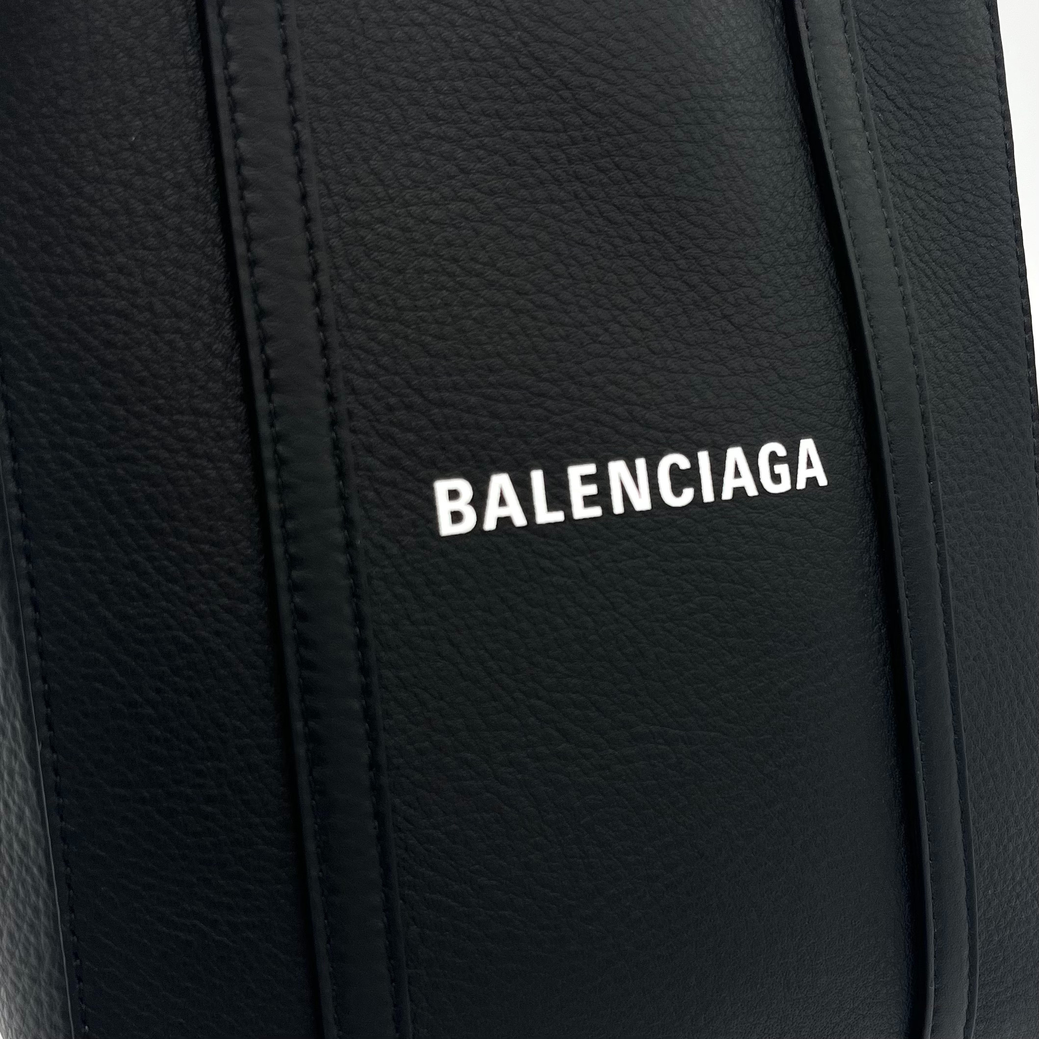 国内即発★BALENCIAGA EVERYDAY トートバッグ XXS BLACK