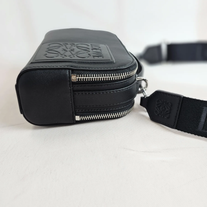 ★人気★【LOEWE】★MINI CAMERA ショルダーバッグ★