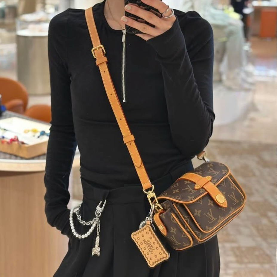長年使えるデザイン☆LouisVuitton ショルダーバッグ モノグラム