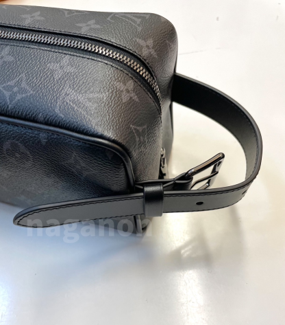 【国内直営即発】セカンドバッグにも!LVロッカー ドップ・キット