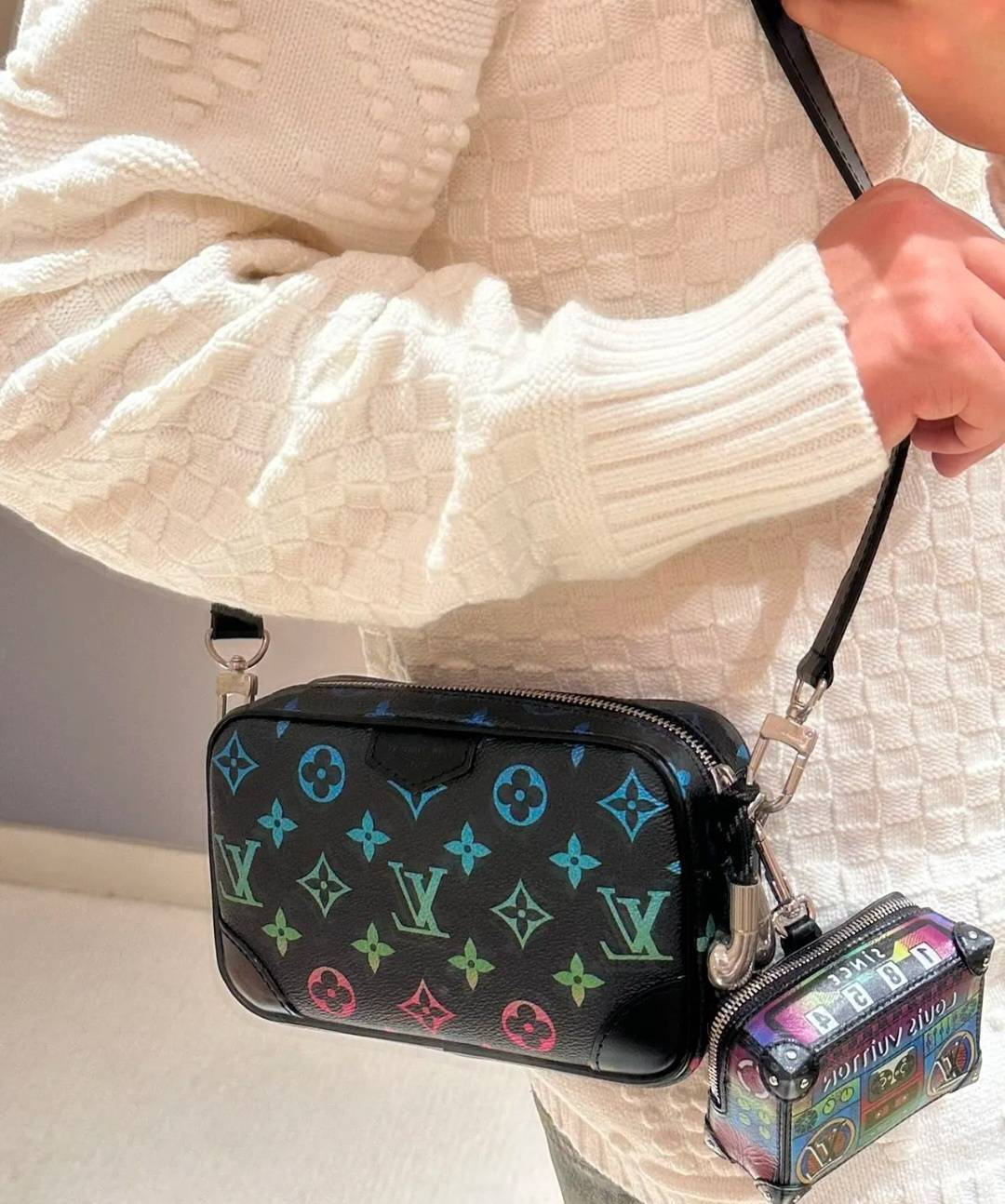 【カラフルグラデ モノグラム/黒】Louis Vuitton TROCADERO WW