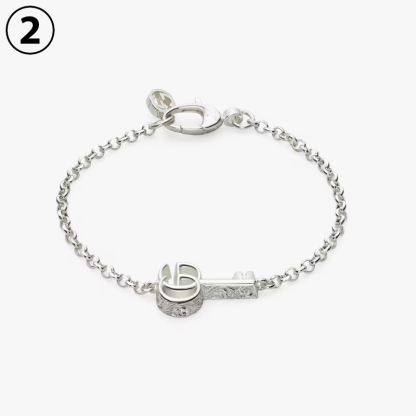 GUCCI ダブルG キー ブレスレット YBA632207001
