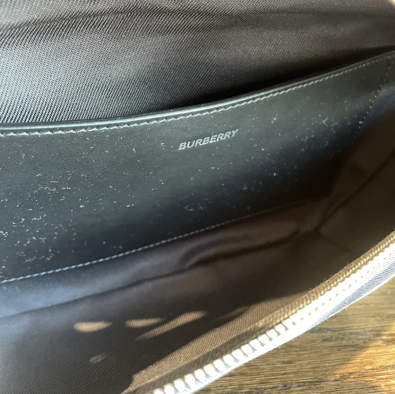 BURBERRY☆大人気ショルダーバッグ☆ML SONNY CHK