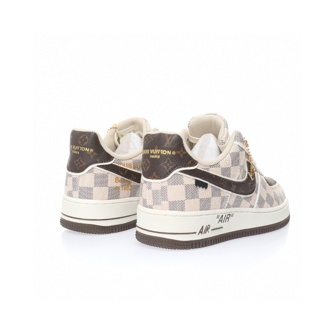 【日本未入荷】♪超入手困難Louis Vuitton x Nike Air Force1【本物保証】【代金引換】