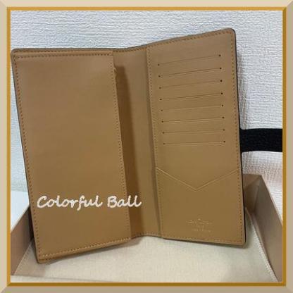 【限定】Louis Vuitton　LV バーティカル ウォレット　長財布