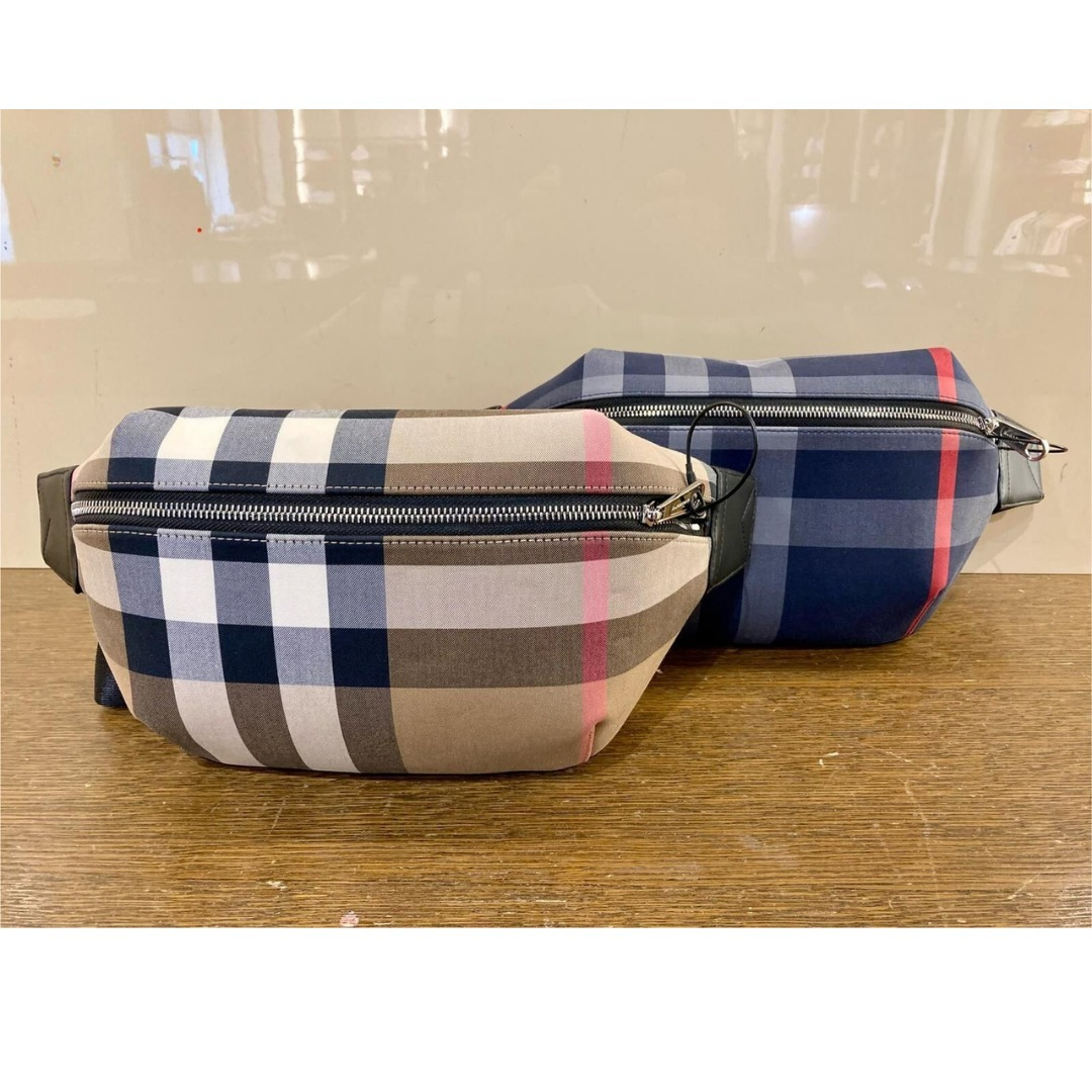 BURBERRY☆大人気ショルダーバッグ☆ML SONNY CHK