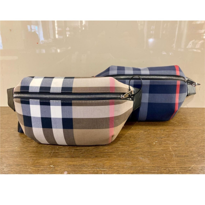 BURBERRY☆大人気ショルダーバッグ☆ML SONNY CHK