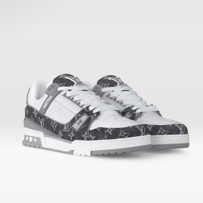 ◆人気を誇る1足【 LV 】LV トレイナー・ライン スニーカー