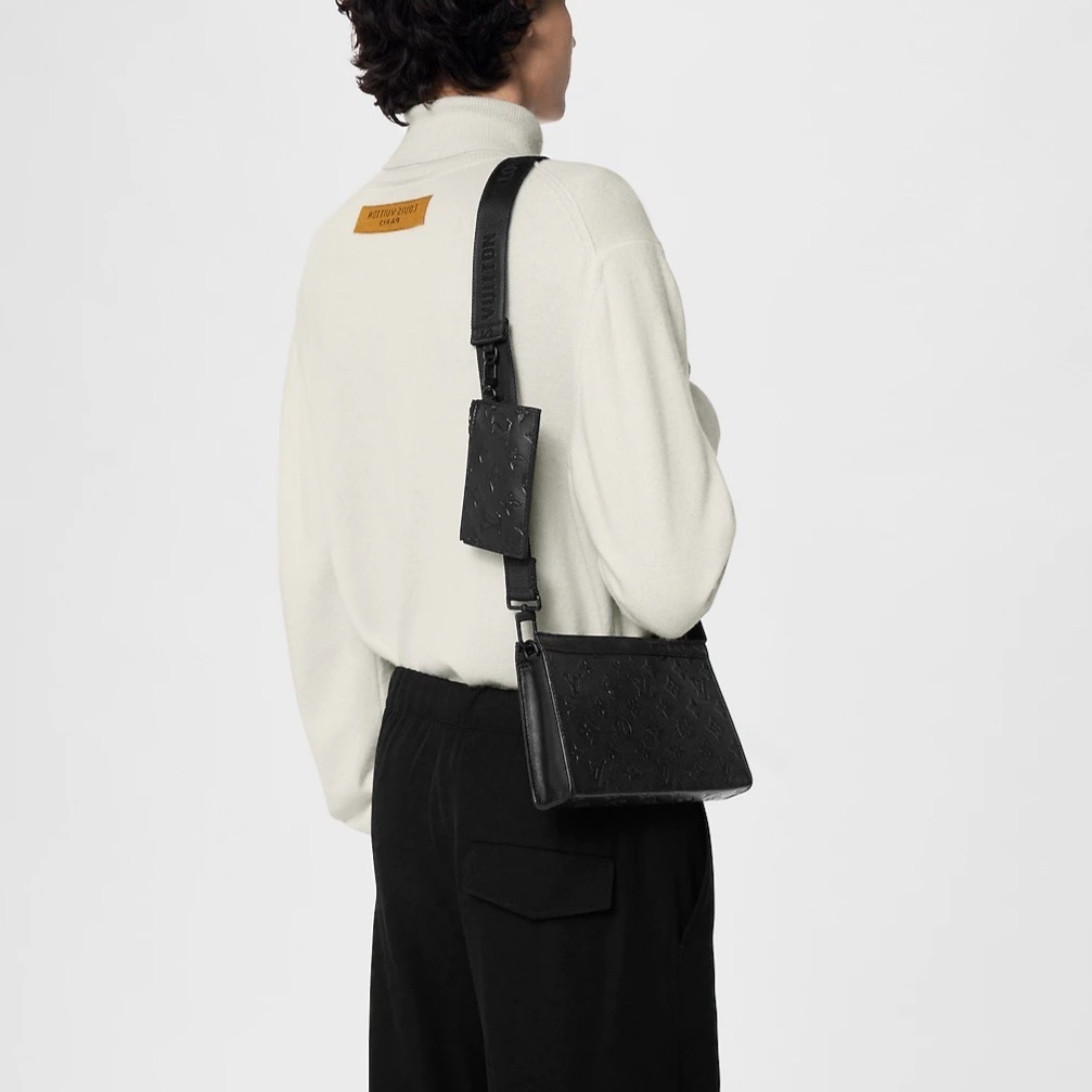 《LOUIS VUITTON》GASTON WEARABLE モノグラムウォレット 送料込