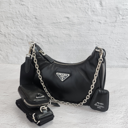 ★関税込★PRADA★Re-Edition ナッパレザー ショルダーバッグ