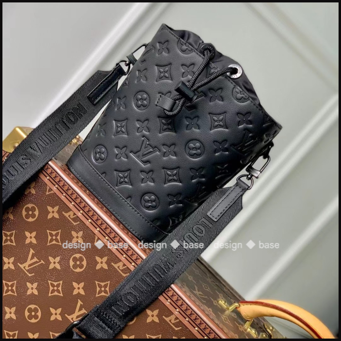 ◆コンパクト【 Louis Vuitton 】ノエ・スリング