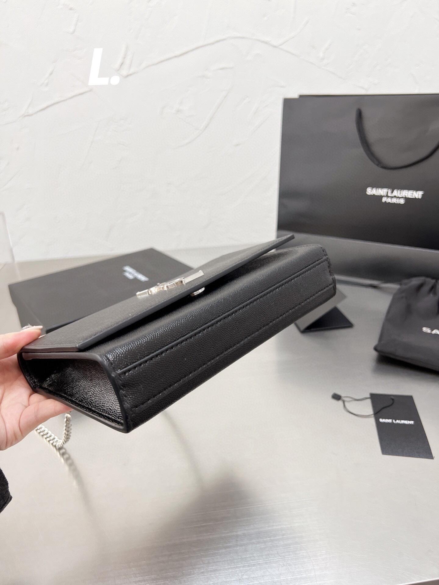 Saint Laurent◎Kate チェーンウォレット 695111BOW0J1000