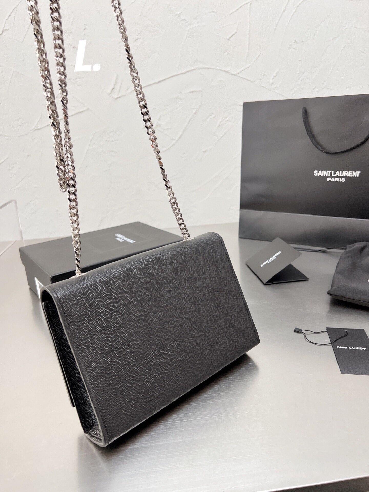 Saint Laurent◎Kate チェーンウォレット 695111BOW0J1000