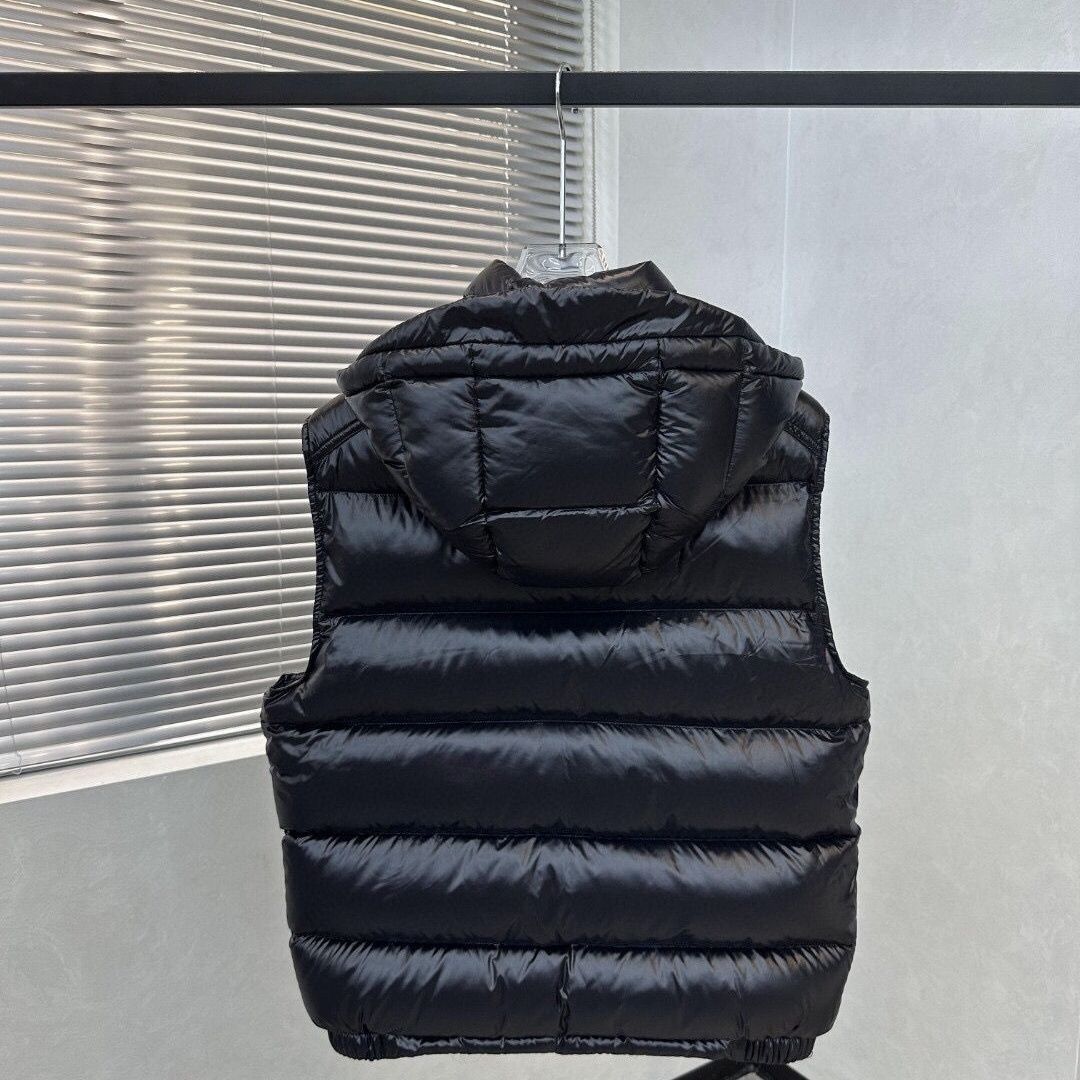 【公式認定ストア】MONCLERモンクレール 定番ダウンコート 限定発売中！多くの著名人やセレブに愛用されています! 爆買い！即完売必至MAYA（ユニセックス）「ベスト」(べすと)