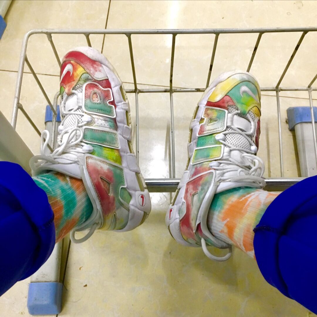 ナイキエアモアアップテンポ「96UK」絞り染めヨーロピアンリミテッド