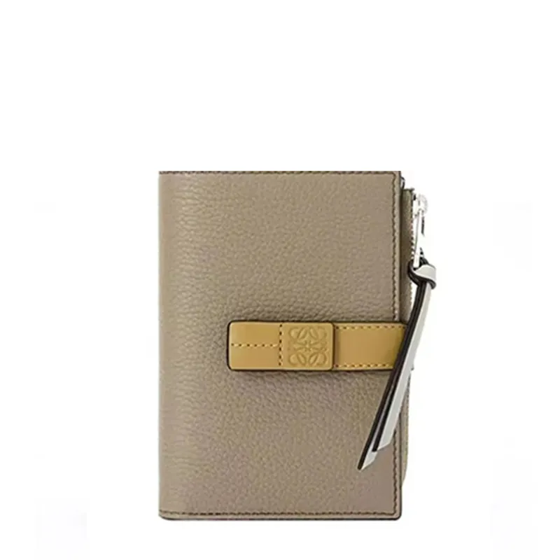 スリムジップ バイフォールド ウォレット（ソフトグレインカーフ）