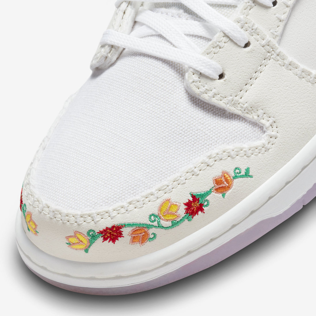 日本未入荷★海外限定★入手困難★Nike SB Dunk Low Decon N7 Sail Red