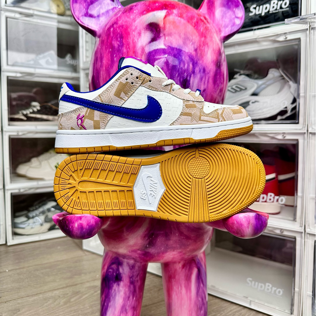 Rayssa Leal × Nike SB Dunk Low PRM "Pure Platinum and Vivid Purple"
