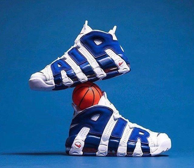 ナイキエアモアアップテンポニックス（GS）