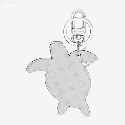 LOUIS VUITTON ポルト クレ・LVタートル