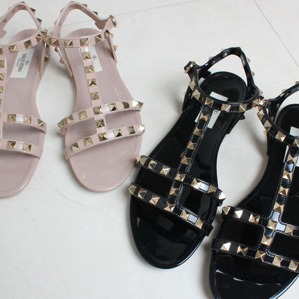 ★VALENTINO ROCKSTUD FLAT RUBBER SANDAL サンダル