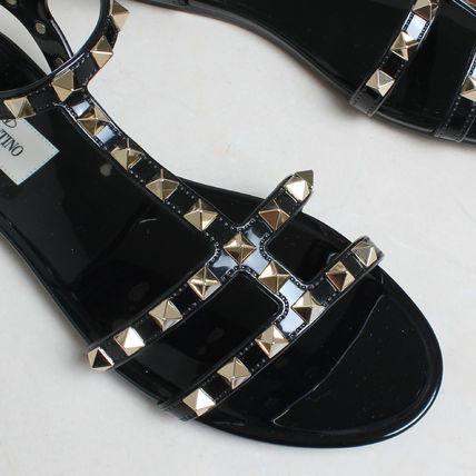 ★VALENTINO ROCKSTUD FLAT RUBBER SANDAL サンダル