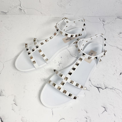 ★VALENTINO ROCKSTUD FLAT RUBBER SANDAL サンダル