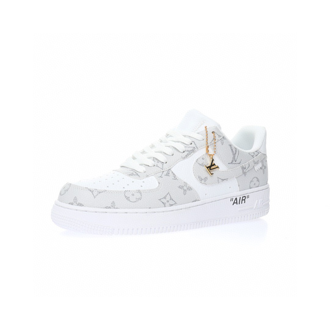 【日本未入荷】♪超入手困難Louis Vuitton x Nike Air Force1 ホワイトグレー【本物保証】【代金引換】