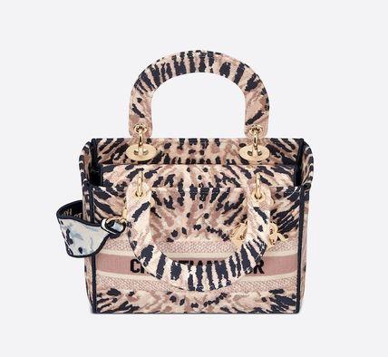 Lady D-Lite” Tie&Dior刺繍 ミディアムバッグ