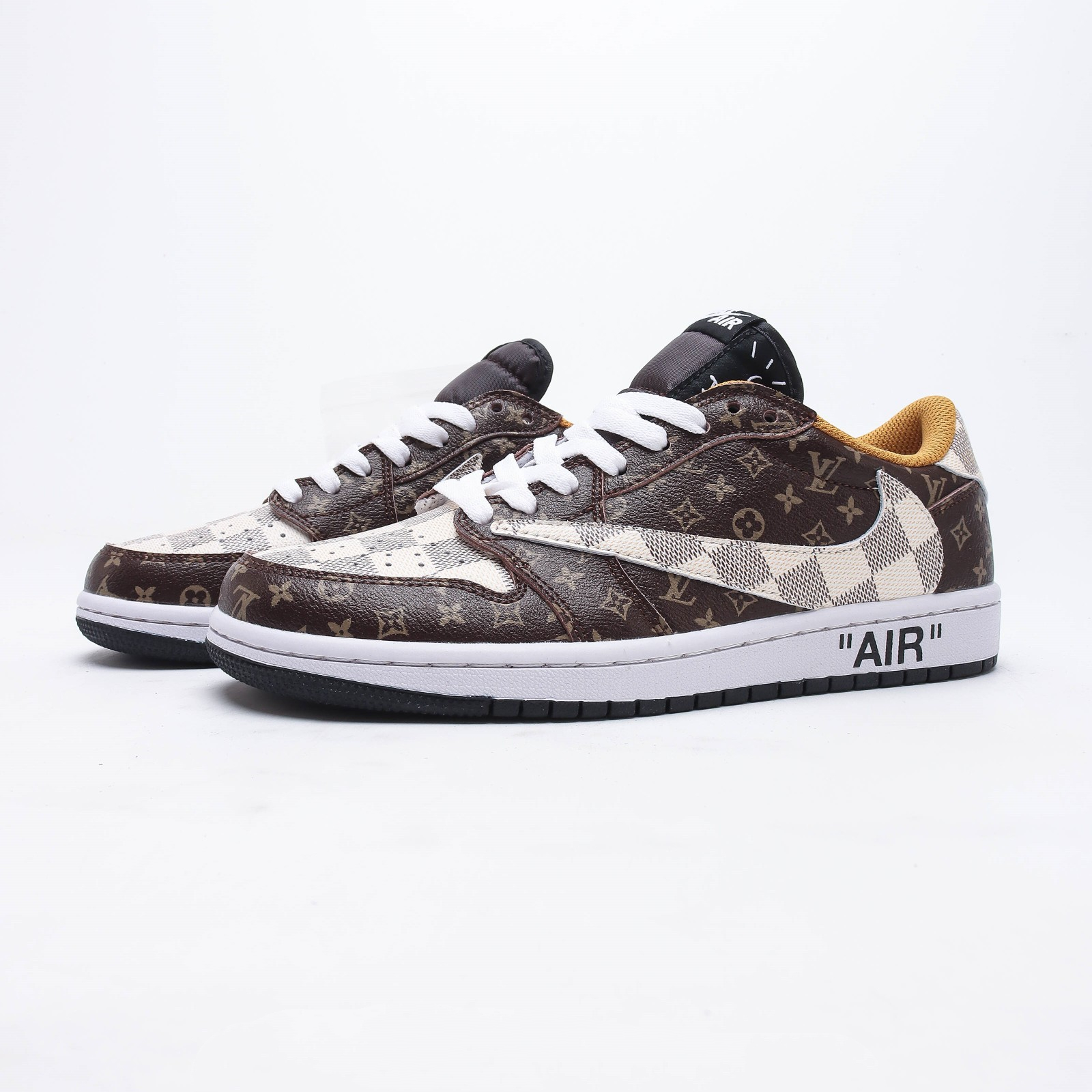 【日本未入荷】Louis Vuitton x Travis Scott x Nike Air Jordan 1 Low OG SP"Damier Azur/LV Monogram"【正規品】[代金引換]