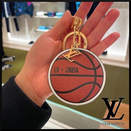 直営店ルイヴィトン☆NBAコラボ バスケットボールキーリング