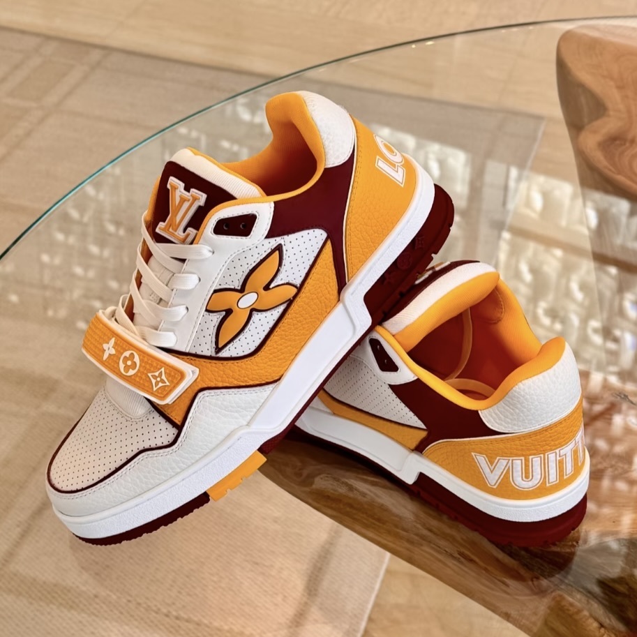 【 Louis Vuitton 】LV トレイナー スニーカー