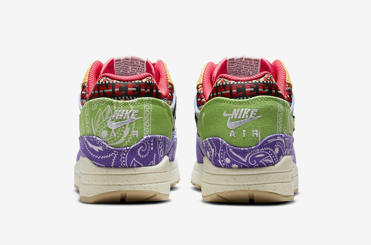 NIKE X CONCEPTS 'AIR MAX 1 FAR OUT' スニーカー