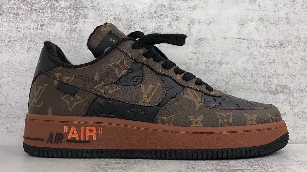 SS-22 LOUIS VUITTON X NIKE AIR FORCE 1 SNEAKERS【本物保証】【代金引換】