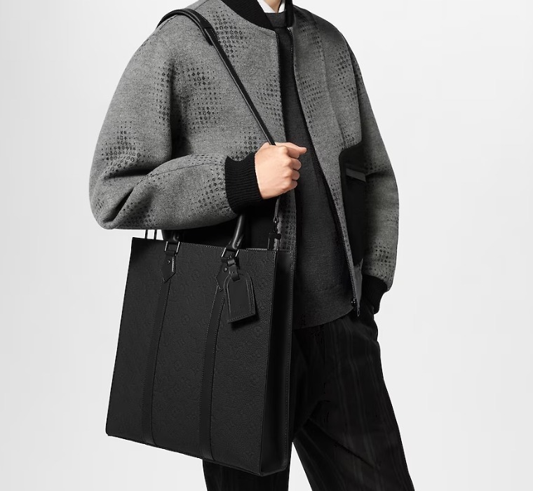 【メンズに大人気】Louis Vuitton　サックプラ　トートバッグ