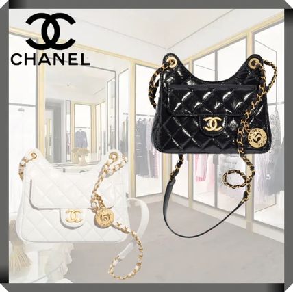 【CHANEL】【高級感溢れる★】CHANEL大きい　ホーボー バッグ