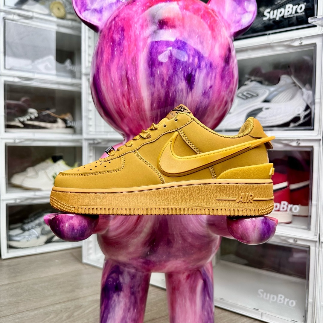 Nike Air Force 1 Big hook wheat
