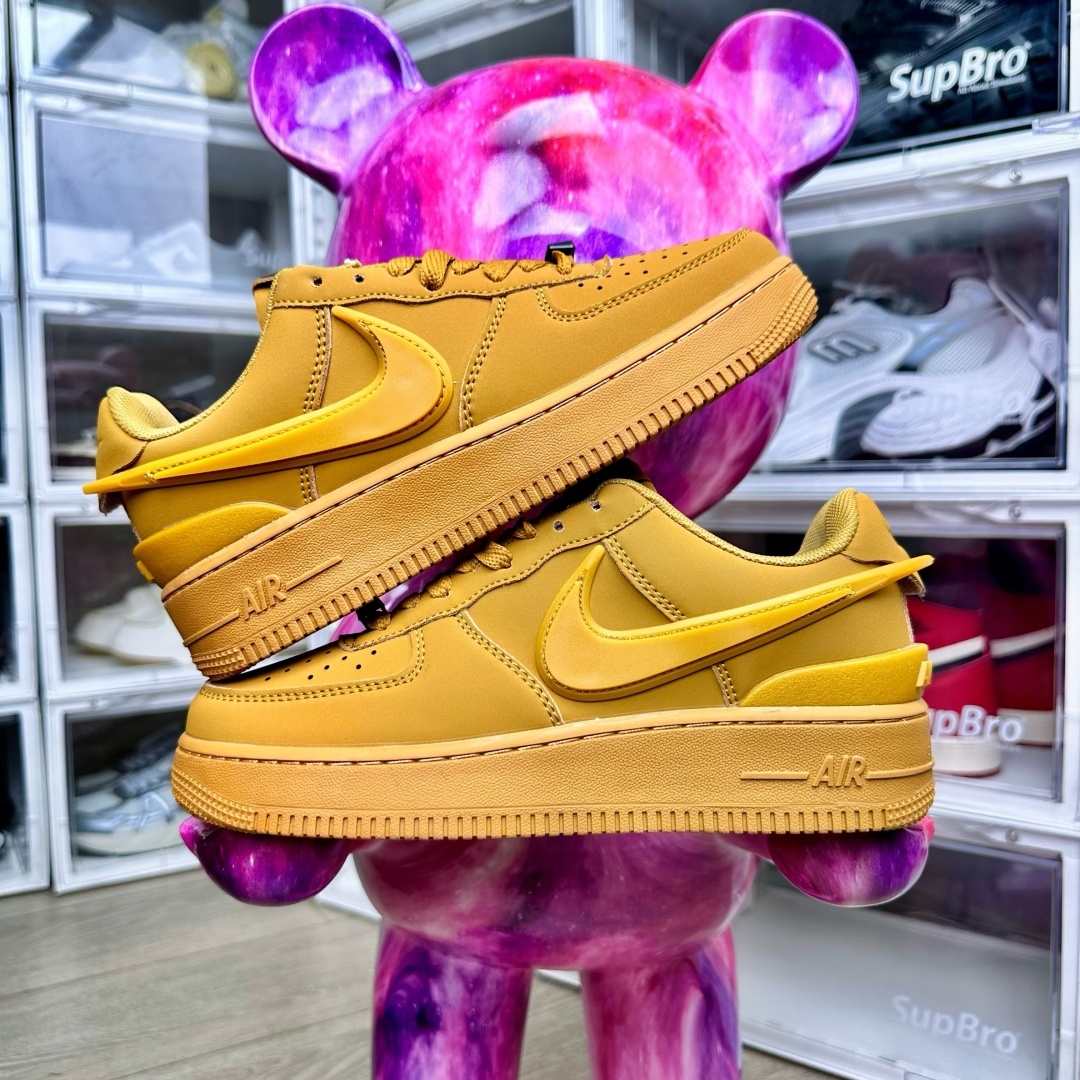 Nike Air Force 1 Big hook wheat