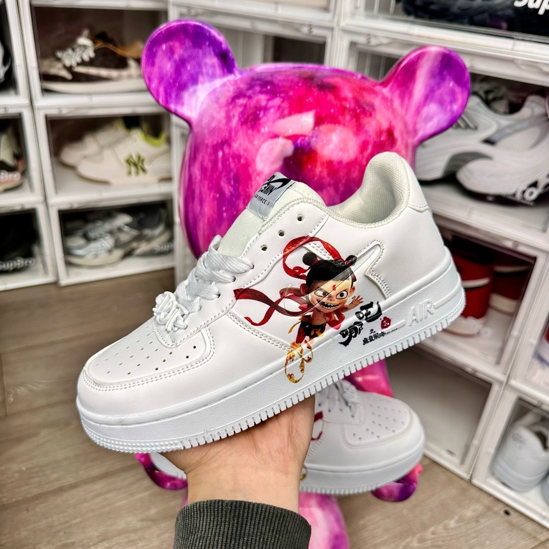 2025年に最も人気のアニメ Nike Air Force 1 Low Nezha