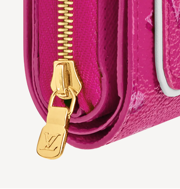 M81472 ポルトフォイユ・ルー