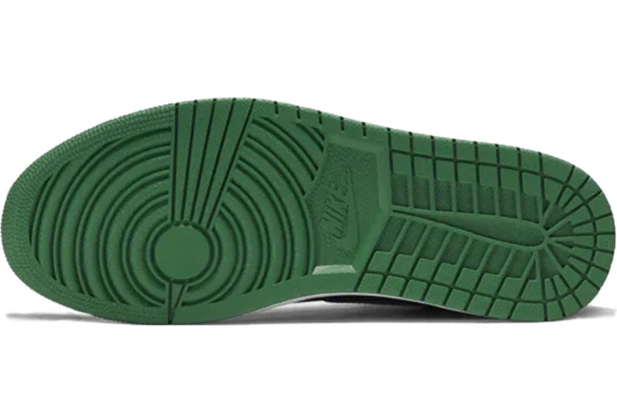 “Bred”の配色パターンを採用した Jordan Brandジョーダン ブランド“Pine Green” が登場