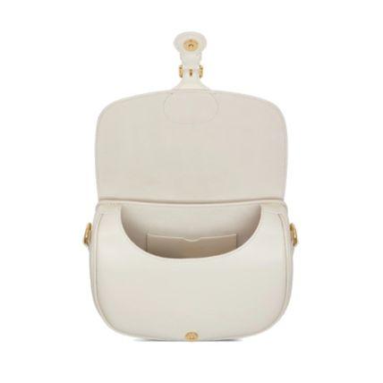 新作21AW BOBBY ミディアムバッグラテカラーカーフスキン