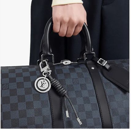 国内発・無関税LV キーホルダー・レザーロープ