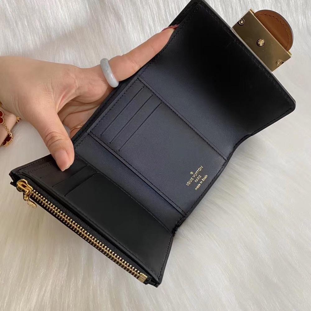 M68725 ポルトフォイユ･ドーフィーヌ コンパクト