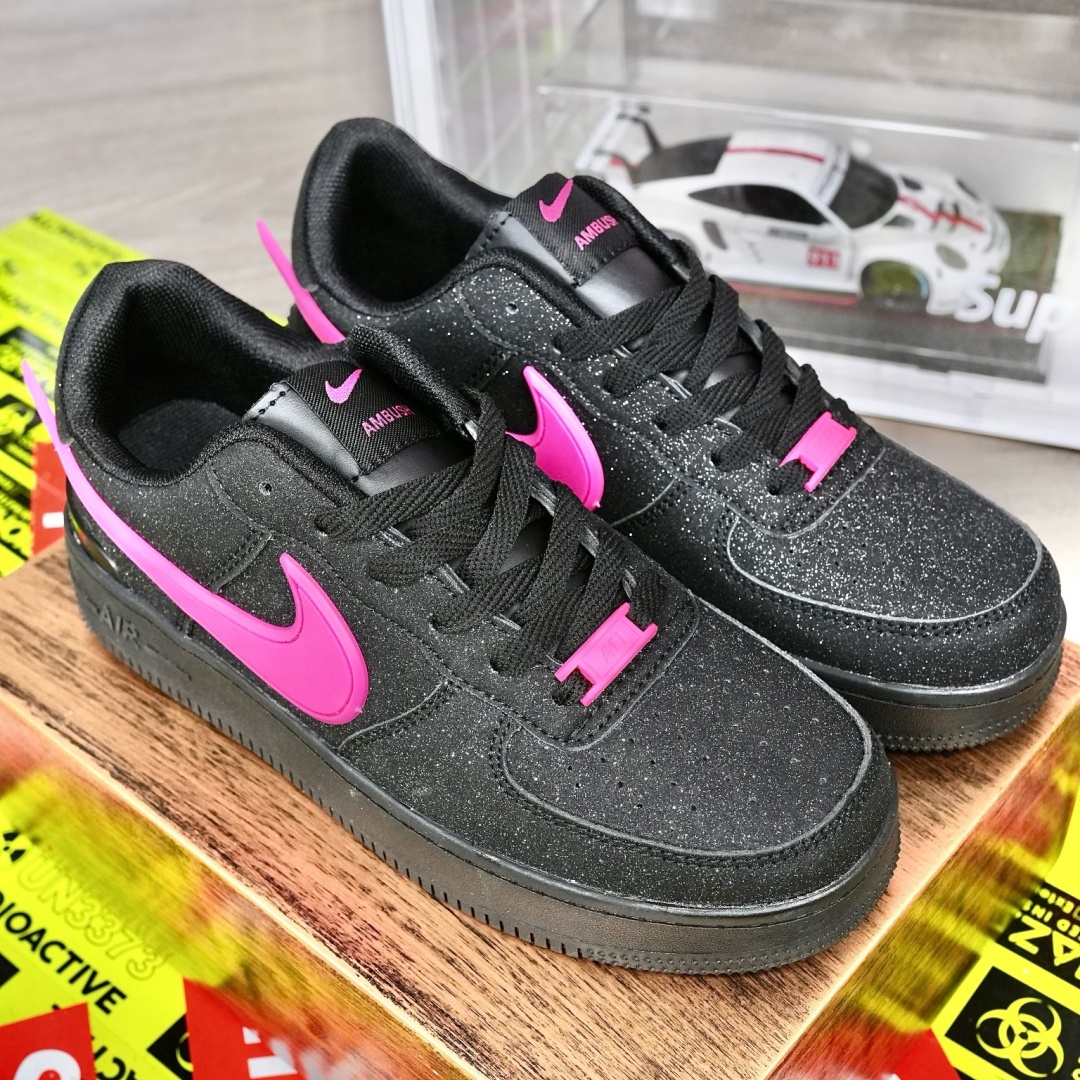 Nike Air Force 1 Low AMBUSH Gypsophila black powder