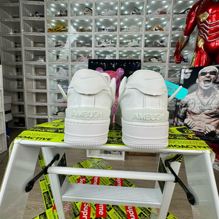 日本未入荷！Nike Air Force Big Hook Blue and White Porcelain