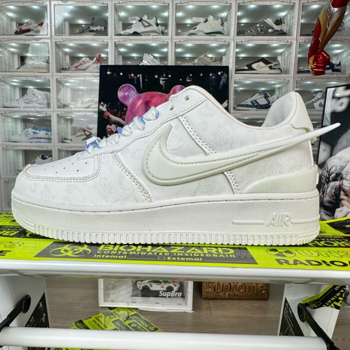 日本未入荷！Nike Air Force Big Hook Blue and White Porcelain