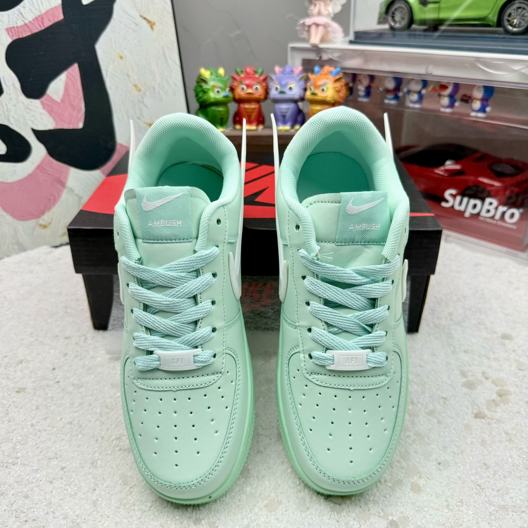 Nike Air Force 1 Low AMBUSH mint green